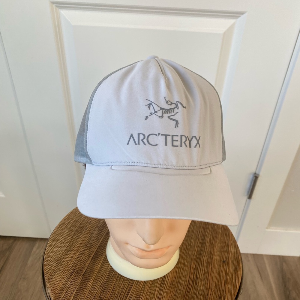 Arc'teryx White and Light Gray Logo Trucker Hat
